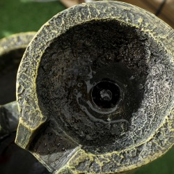 Puutarhasuihkulähde 4-tasoinen vesiputous, hartsi, 25 x 24 x 60 cm, musta