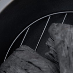 Tulipesä puurunko-designilla kipinäverkolla ja hiiliritilällä Ø61,5 x 39 cm ruskea