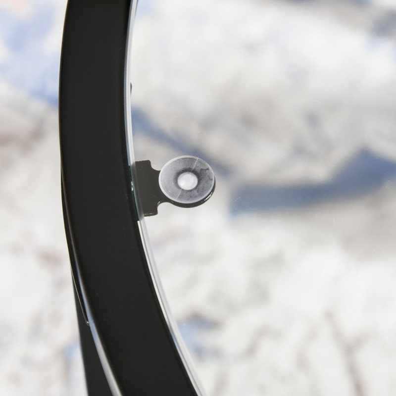 Sohvapöytäsarja 2 kpl, pyöreät lasiset sivupöydät, teräsrunko, Ø70/54 cm, musta ja läpinäkyvä