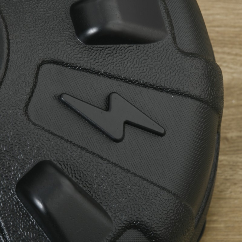 Säädettävä vapaasti seisova nyrkkeilypallo 147–165 cm, täytettävä jalusta, keinonahka, musta/punainen/valkoinen