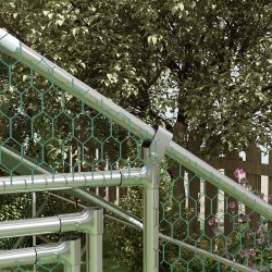 Kanojen ulkoaitaus 12–18 kanalle, galvanoitu teräs, UV-suojattu katos, noin 12 m², hopea