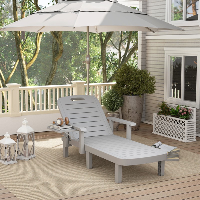 Aurinkotuoli ulkokäyttöön puujäljitelmästä, 5-asentoinen selkänoja, sivupöytä, muovi, vaaleanharmaa