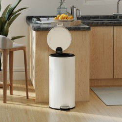 Poljinroskis 30 l metallinen sisäastia soft close -kansi 36 x 30 x 60,5 cm musta