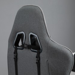 Ergonominen harmaa työtuoli / tietokonetuoli niska- ja lannelastalla, keinutoiminto, jalkatuki, säädettävät käsinojat