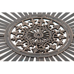 Nostalginen Indra-pöytä terassille ja puutarhaan antiikkipatinalla