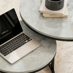 Sohvapöytä 2 kpl setti, pyöreä marmorikuvioitu MDF, metallirunko, pinottava, harmaa