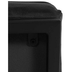 Ylellinen samettinen nojatuoli metallijalustalla - mukava ja tyylikäs