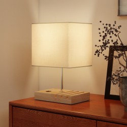 Yöpöytävalaisin USB-latausliitännöillä, puu ja valkoinen kangasvarjostin, E27, 25 x 20 x 40,5 cm