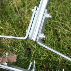 Nurmikon ilmaaja käsikäyttöinen, säädettävä varsi, sinkitty metalli, työleveys 42,5 cm, vihreä/hopea