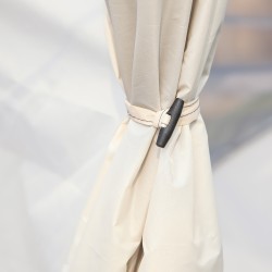 Perheteltta 6–8 hengelle, polyesteri, lasikuiturunko, 518 x 487 x 237 cm, sininen