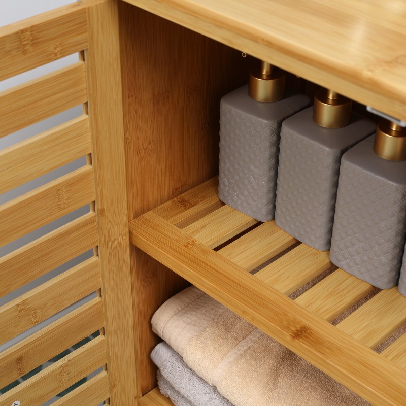 Bambukylpyhuonekaappi lamelliovilla 68 x 32 x 86 cm, luonnonvärinen