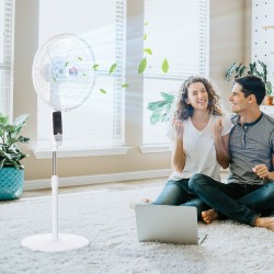 Lattiatason standventilaattori 3 nopeutta 3 tilaa ajastin kaukosäädin 45 x 42 x 118–138 cm valkoinen