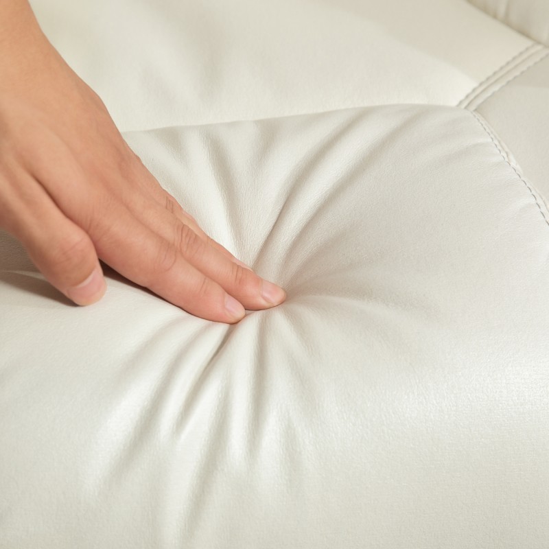 Lepotuoli ja jalkarahi, keinonahka, kallistettava selkänoja 135°, kantavuus 150 kg, kermanvalkoinen