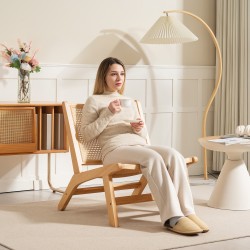 Rottinkituoli lukemiseen, kumipuurunko, leveä istuin, 64 x 70 x 74 cm, luonnonpuu