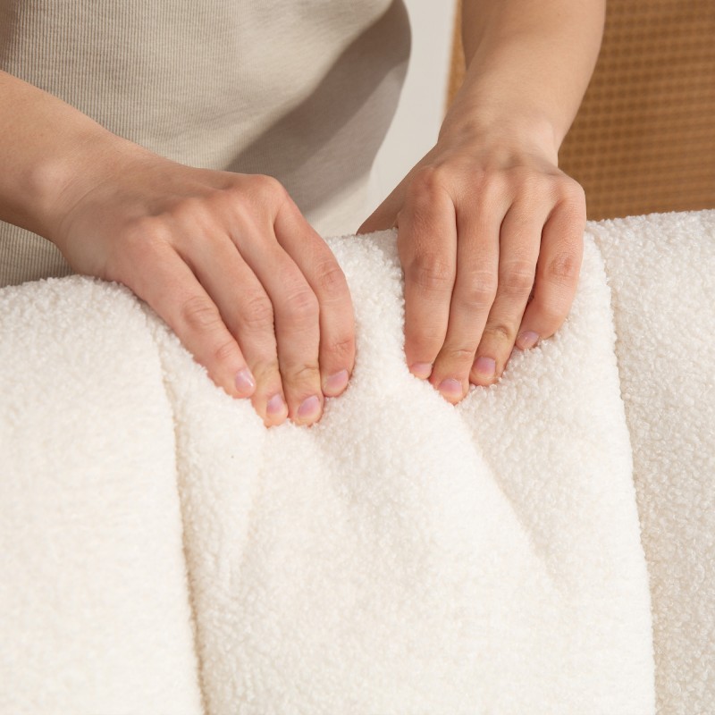 Keinutuoli ja jalkarahi fleeceverhoilu kumipuuvalkoiset 64,5 x 82 x 99 cm