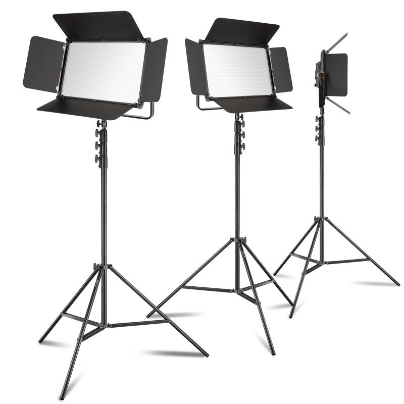 Walimex pro 3 kpl LED Niova 150-F Pro paneelivaloa ja 3 kpl AIR 355 -jalustaa, 150 W Bi-Color