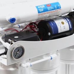 Naturewater 5-vaiheinen käänösmoosijärjestelmä 190 l/vrk paineennostopumpulla ja painemittarilla