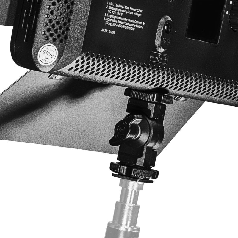 walimex pro LED Versalight 500 Daylight -valaistussetti, LED-paneeli ja valojalusta 260 cm