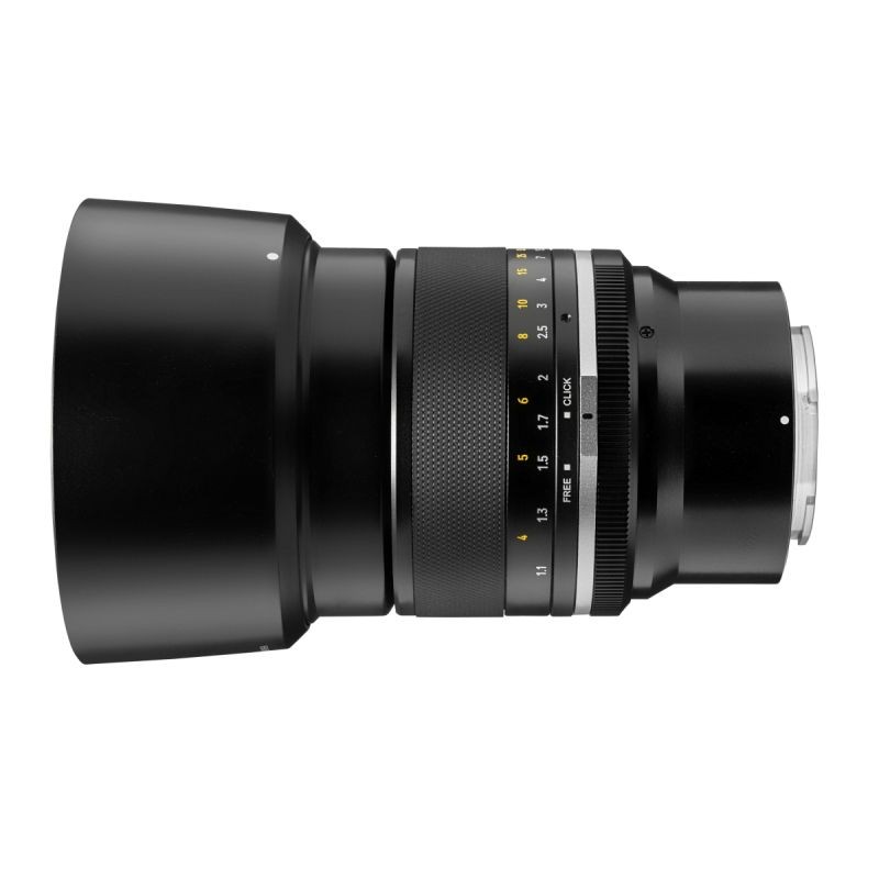 Samyang MF 85 mm F1.4 MK2 muotokuvaobjektiivi Sony E, täysikenno ja APS-C