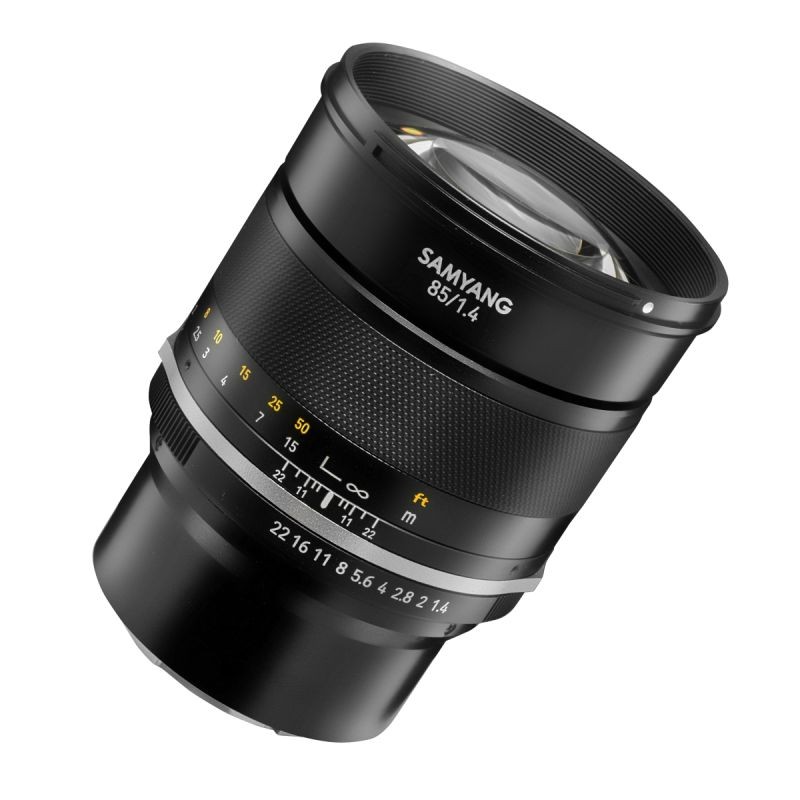 Samyang MF 85 mm F1.4 MK2 muotokuvaobjektiivi Sony E, täysikenno ja APS-C
