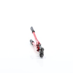 Puristuspihdit 2-5 mm puristusholkeille, 4 aukkoa, seosteräs