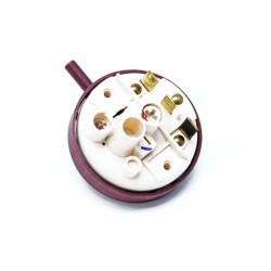 Painekytkin pienelle nostoasemalle 600 W 230 V letkuliitäntä 5 3 mm
