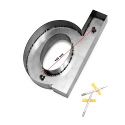 Talon numero 20 cm antrasiitti ruostumaton teräs 3D muotoilu Arial fontti
