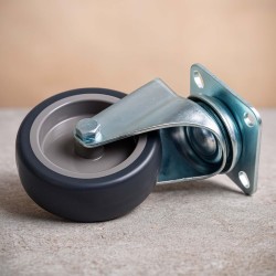 Kääntyvät kuljetuspyörät 4 kpl, 100 mm, 80 kg/pyörä, jarruttomat, musta muovi, kiinnityslevyllä