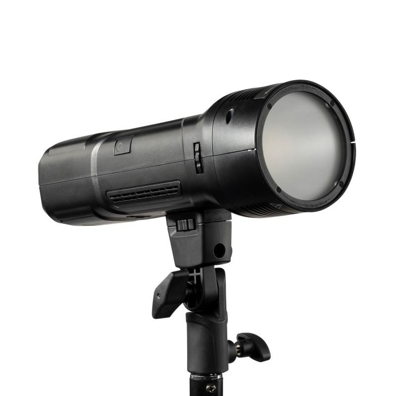 Walimex pro Mover 200 TTL akkukäyttöinen studiosalama-setti, 200 W, TTL, HSS, 2,4 GHz, WT-803-valojalusta