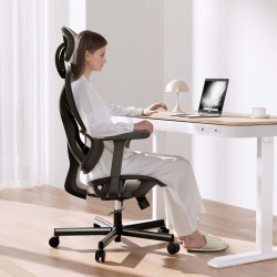 Ergonominen työtuoli, musta, säädettävä niskatuki, selkänoja ja käsinojat, max 150 kg