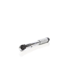 Momenttiavain 28–210 Nm, 12,7 mm, hiiliteräs, musta, 127 mm jatkovarsi ja hylsyt 17 mm ja 19 mm