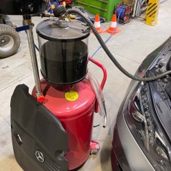 Pneumaattinen öljynimuri 80 l punainen