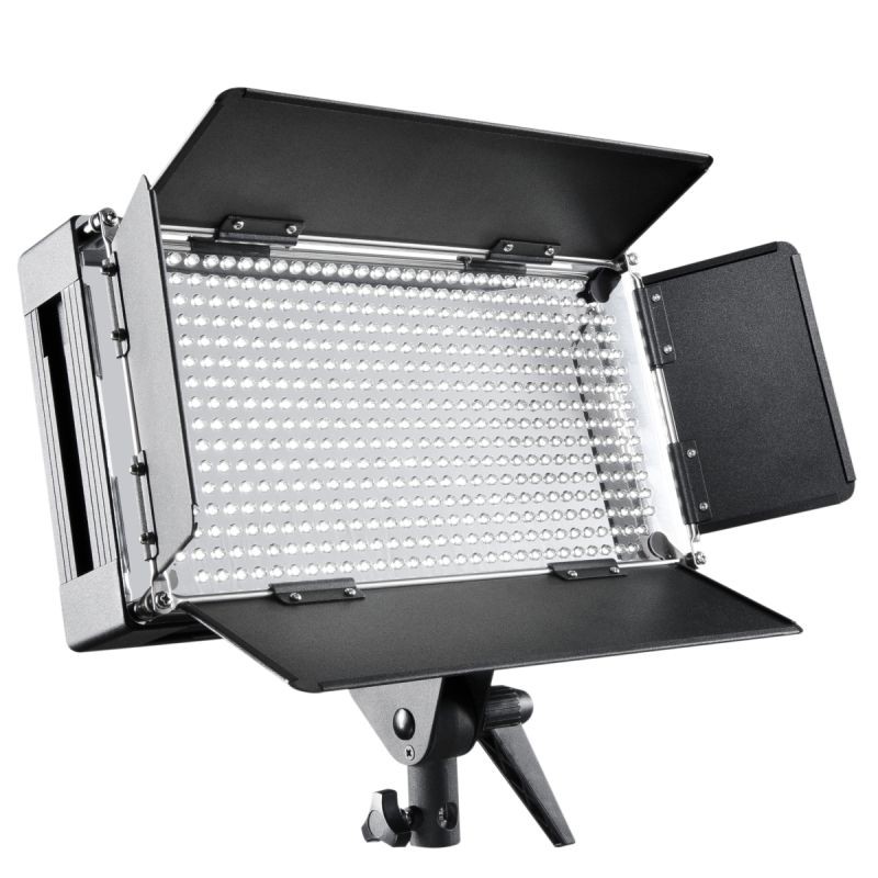 Walimex pro Pro 500 LED-valaistussarja, 2x LED-paneelivalaisin, 2x WT-806-jalusta, kuljetuslaukku, 800 Lux