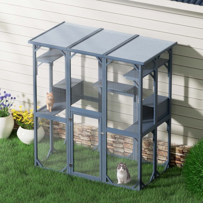 Kissan ulkohäkki 1705 x 925 x 1810 mm, kuusipuu, bitumikatto, tummanharmaa