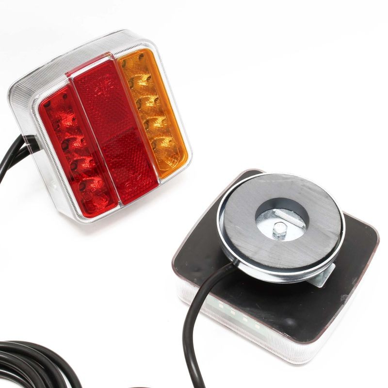 LED-takavalot peräkärryyn, 7-napainen, 12V, magneettikiinnitys, E11, 10 m kaapeli