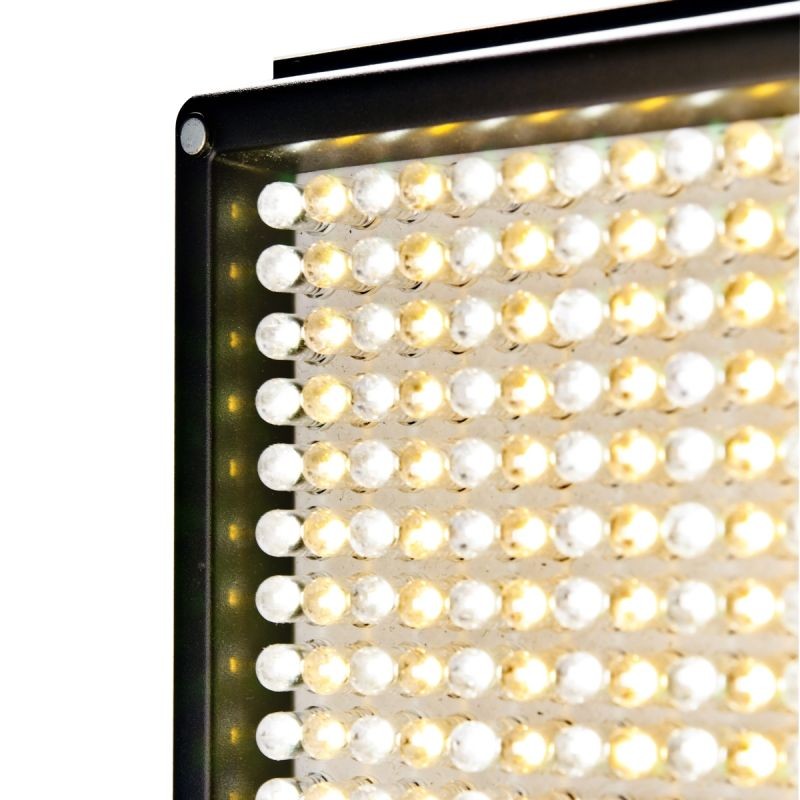 Walimex pro LED-videovalo 209 Bi-Color, 3200-5600 K, akku ja laturi