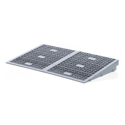 Kynnysramppi pyörätuolille ja rollaattorille, muovi, harmaa, 810 mm, korkeus 0–76 mm, liukuestepinta