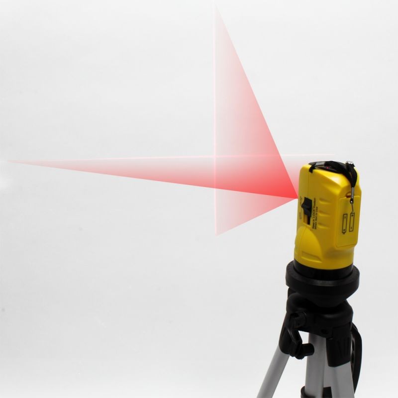Itsetasaava ristiviivallaseri ja 1,2 m koljalka, ±0,5 mm/m