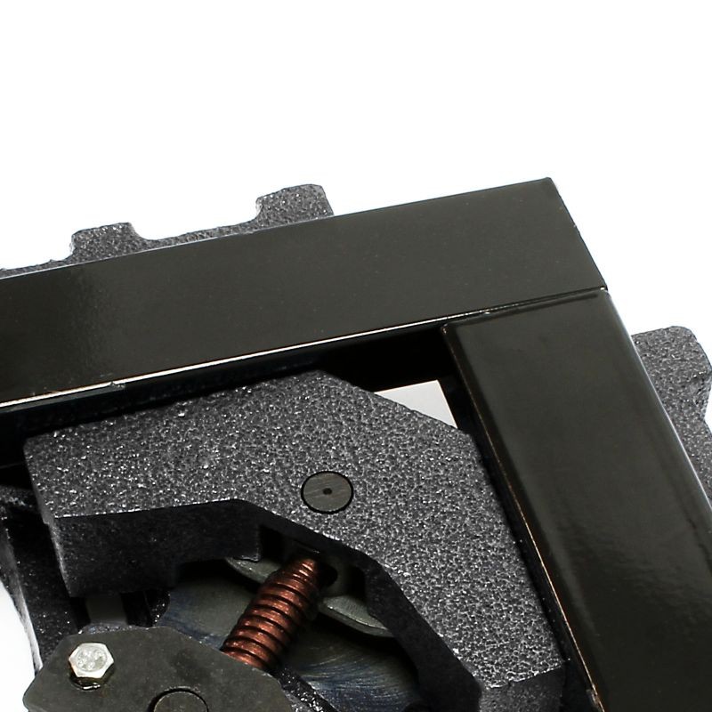 Kulmapenkki 90°, 100 mm leukojen leveys, 75 mm puristussyvyys, valurauta