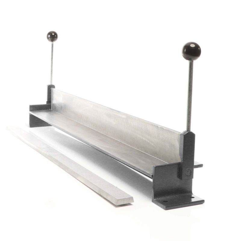 Peltitaivutin 760 mm, 1,2 mm paksuus, max. 90° taivutuskulma, valurauta, musta