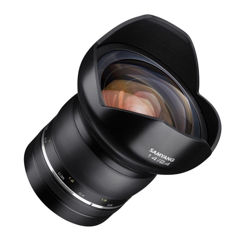 Samyang XP 14mm f/2.4 ultra-laajakulmaobjektiivi Nikon F, manuaalinen, täyskenno ja APS-C, musta