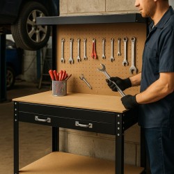 Työpöytä 1150 x 550 x 1400 mm, MDF-työtaso, teräsrunko, rei'itysseinä ja koukut, ruskea