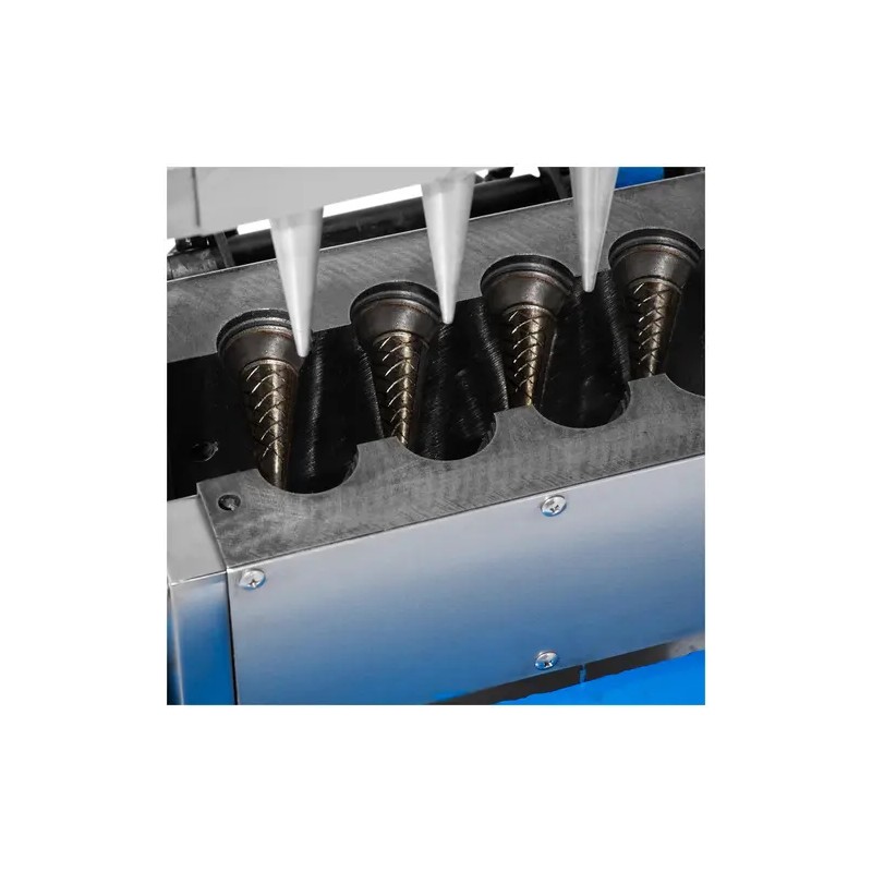 Royal Catering jäätelövohvelirauta 4200 W, 100–120 kpl/h, 47 x 112 mm
