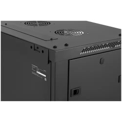 Fromm & Starck STAR_DC.19.15.S_02 palvelinkaappi 19" 15 HE lukittava musta