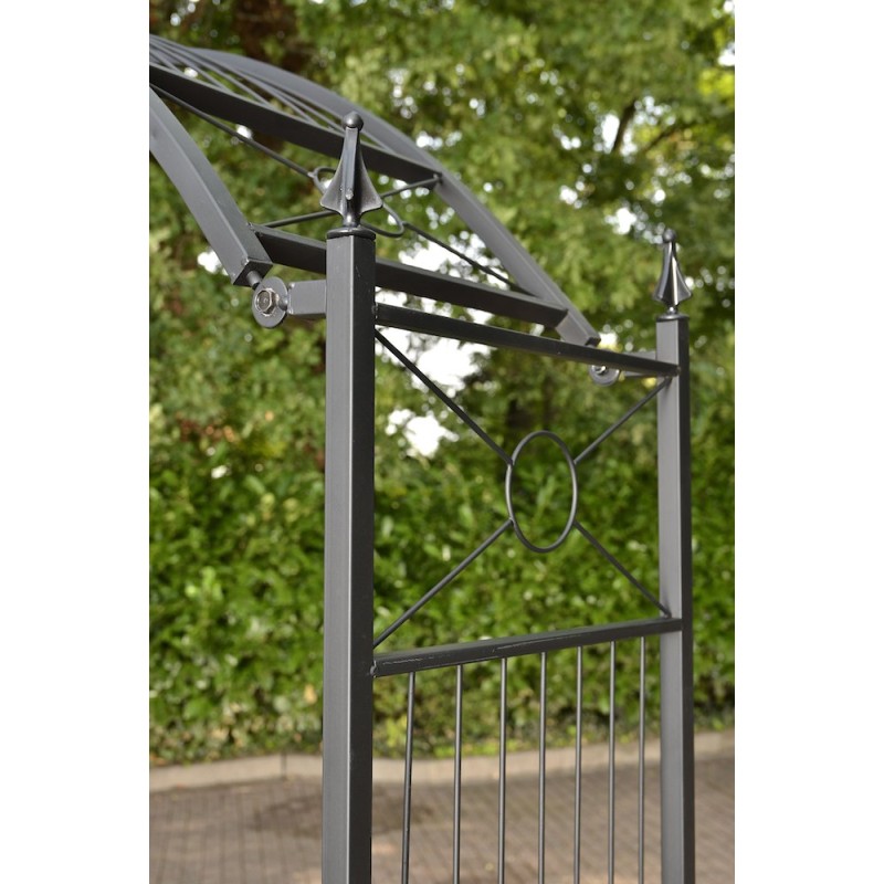 Säädettävä ruusukaari puutarhaan - koristeellinen ja kestävä köynnöstuki