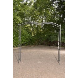 Säädettävä ruusukaari puutarhaan - koristeellinen ja kestävä köynnöstuki