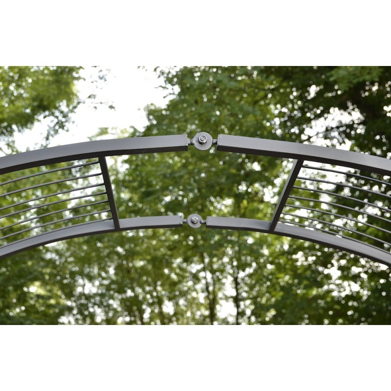 Säädettävä ruusukaari puutarhaan - koristeellinen ja kestävä köynnöstuki