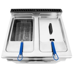 Royal Catering kaasukaksosfriteeraaja 2 x 28 l 30 kW alakaapilla