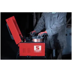 Kombihitsauslaite S-MIGMA-155 Blaster 155 A 230 V ja hitsauskypärä