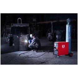 Stamos Germany SMIG-250 MIG-MAG-hitsaussetti 250 A ja Sub Zero -hitsauskypärä 45,8 kg